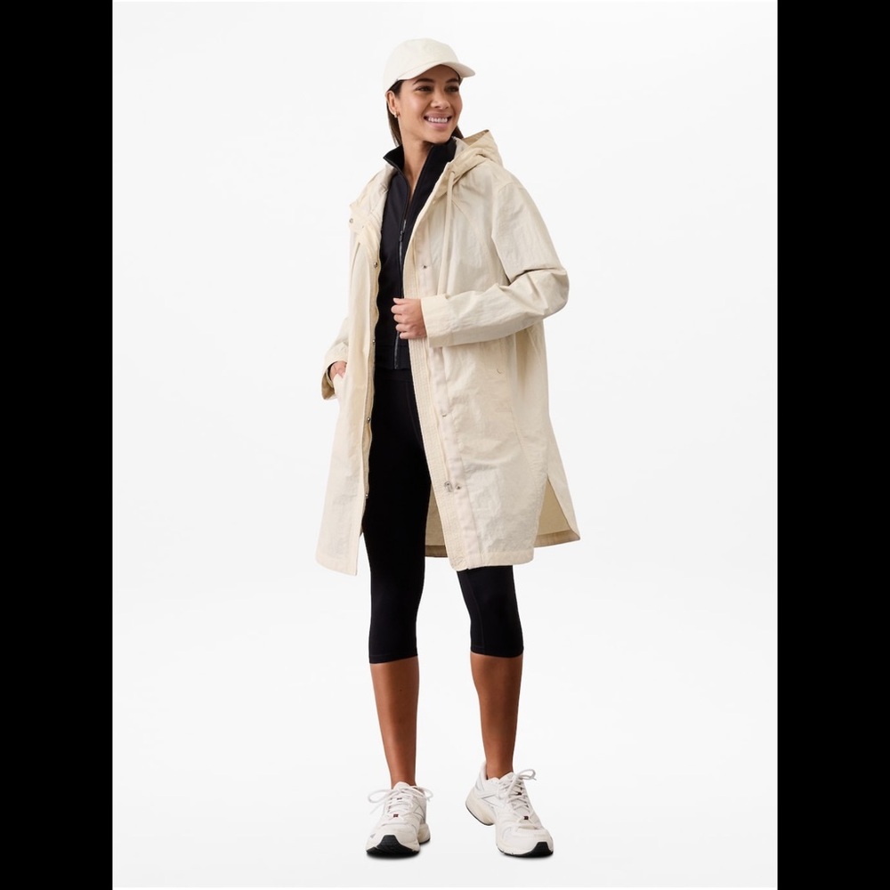 Athleta Cream Trench Coat with Modern Design